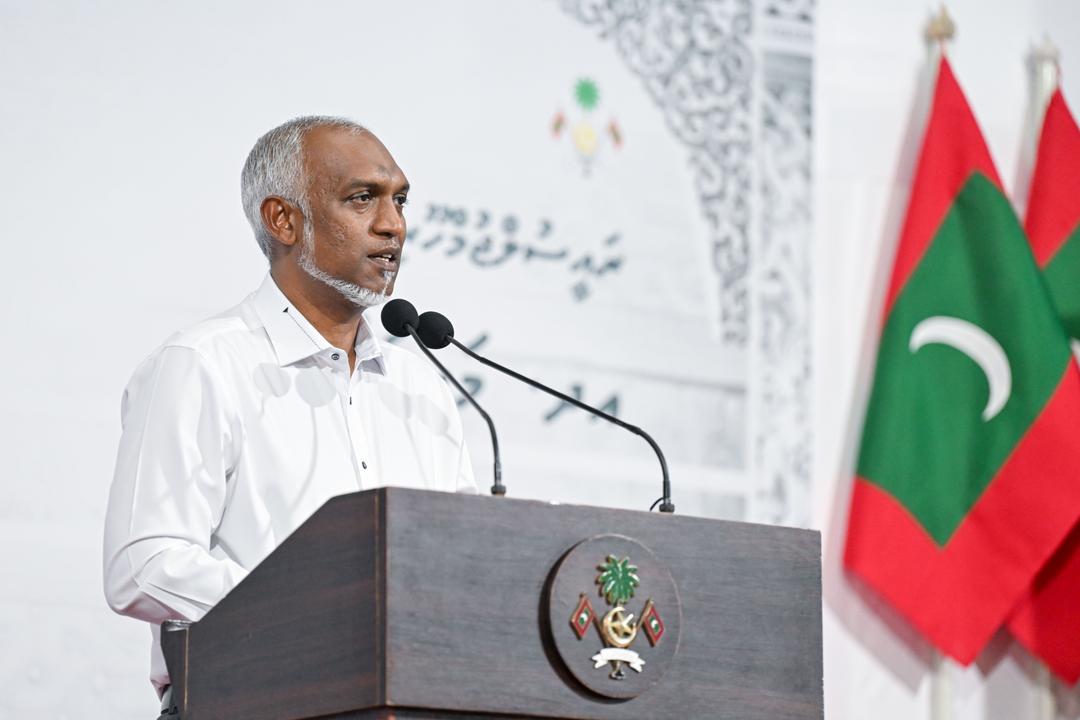 ޤާނޫނީ ބަދަލުތަކެއް ގެންނަން މަޖިލިހުގެ މި ދައުރުގައި 27 ބިލެއް ހުށަހަޅަން އެބަ މަސައްކަތްކުރަން: ރައީސް