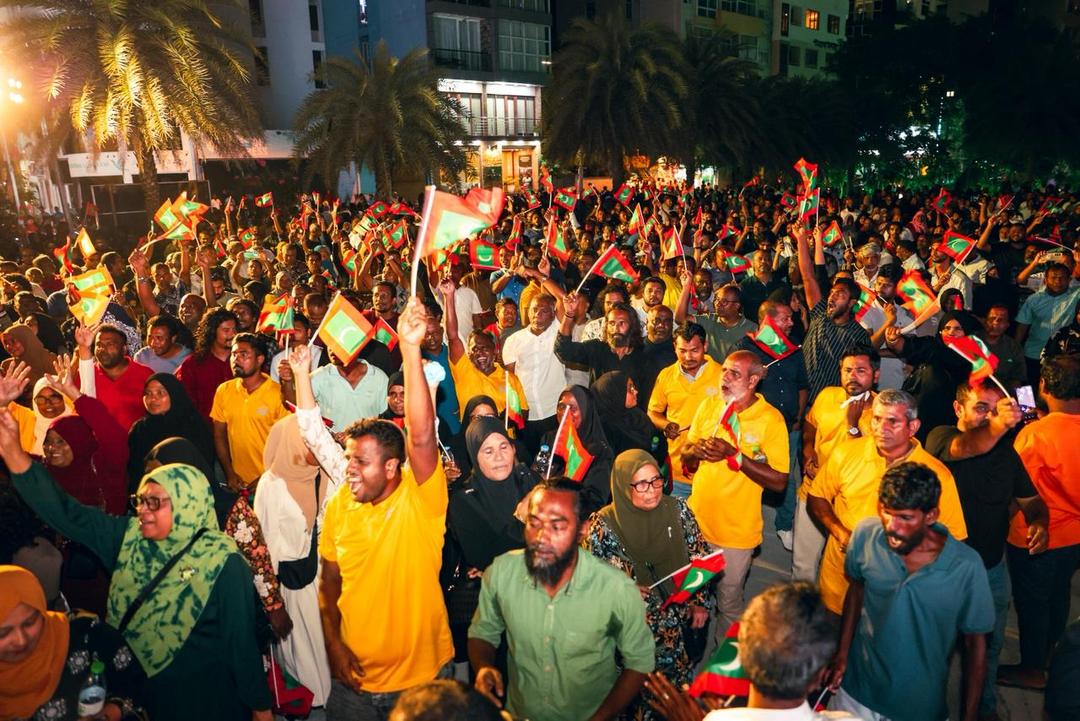 އެމްޑީޕީން ޗެއާޕާސަނަށް ލަފާދޭން ފަސް ލީޑަރުންގެ ކޮމިޓީއެއް އެކުލަވާލަނީ