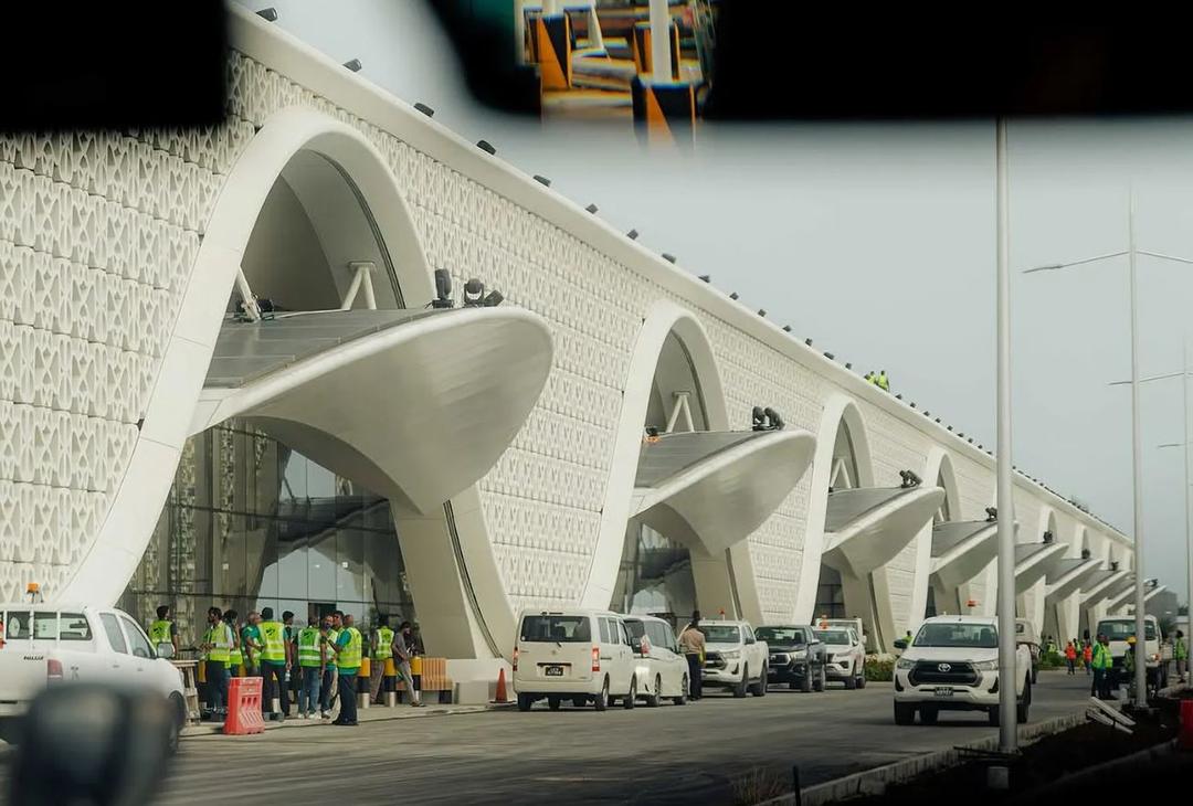 ވީއައިއޭގެ ޓެކްސީ ކިޔޫގައި ހަމަނުޖެހުން ހިންގި މައްސަލައެއް ބަލަނީ