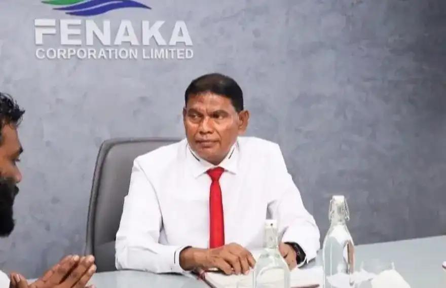 ފެނަކައިގެ މެނޭޖިން ޑިރެކްޓަރުގެ މަގާމުން އަފީފް ވަކިކޮށްފި