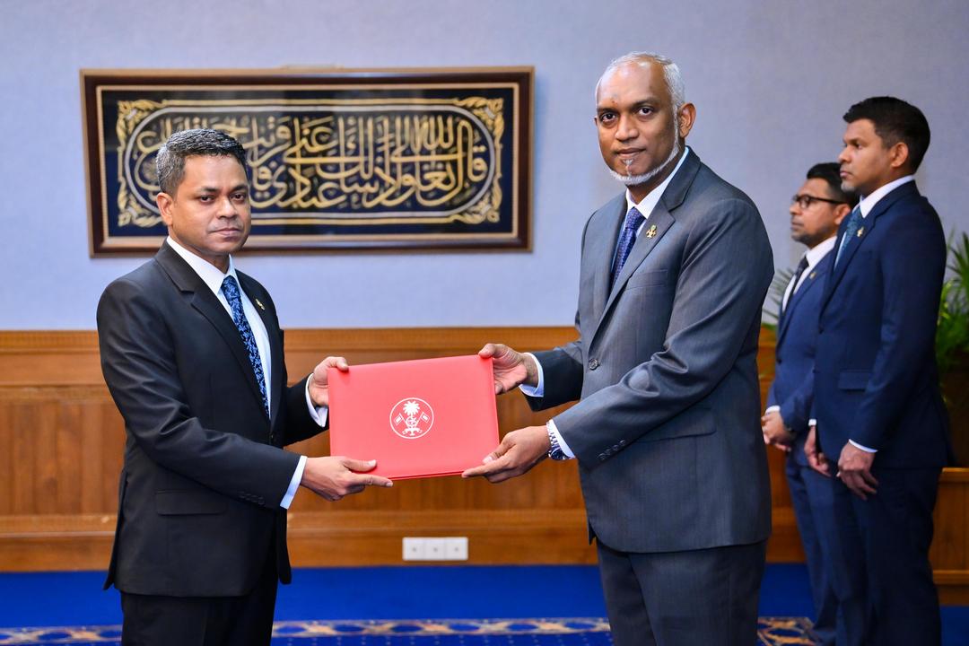 ރައީސުލްޖުމްހޫރިއްޔާ، ހިއުމަން ރައިޓްސް ކޮމިޝަނަށް މެންބަރަކު ޢައްޔަންކުރައްވައިފި