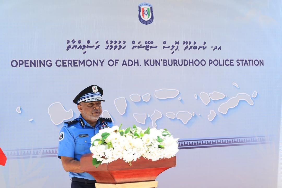 ފުލުހުންގެ އަދަދު މަދުވުމަކީ ހިދުމަތުގެ ފެންވަރު ދަށްވާންޖެހޭ ސަބަބެއް ނޫން: ސީޕީ