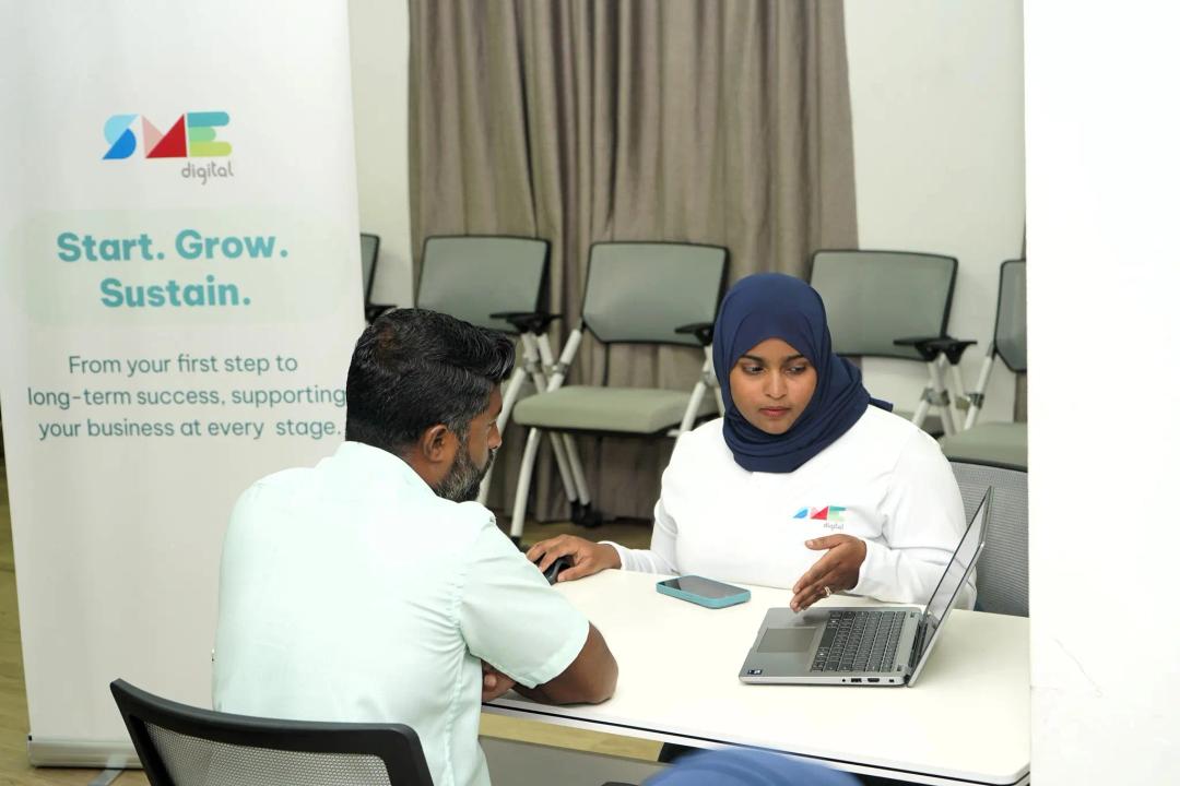 ލޯނަށް ފައިސާ ނުދައްކާ ފަރާތްތަކުގެ ބޭންކިން ޚިދުމަތް އެސްއެމްއީ ޑިޖިޓަލްއިން  މެދުކަޑާލަން ނިންމައިފި