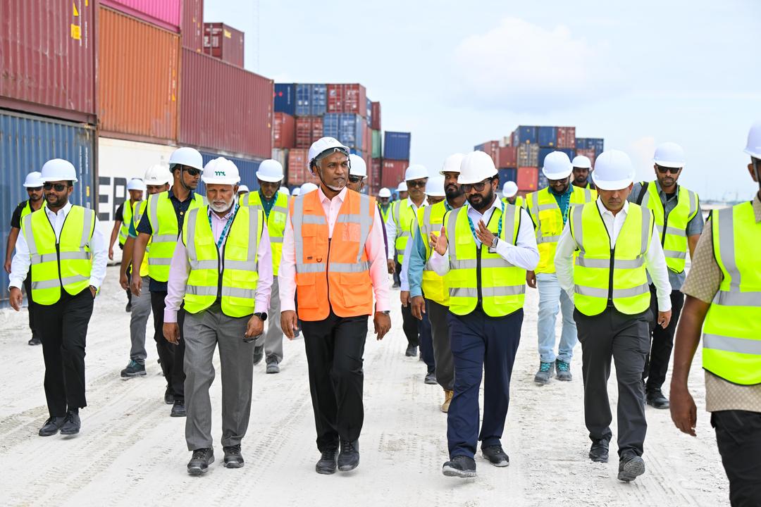 މާލޭ ވިޔަފާރި ބަނދަރު ތިލަފުއްޓަށް ބަދަލުކުރުމަކީ އިޤްތިޞާދު ފުޅާކުރުމަށް  އެންމެ މުހިންމު މަޝްރޫޢު: ރައީސް