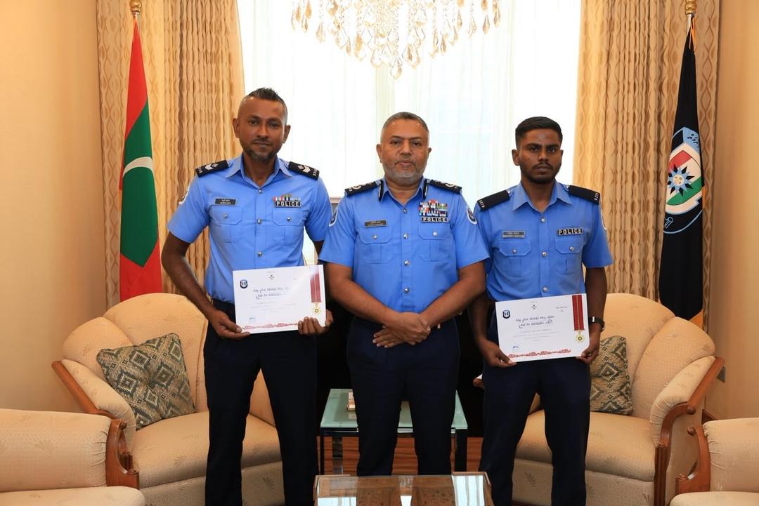 ފުރާނަ ސަލާމަތްކުރުމުގެ ރަން މެޑަލް 3 ފުލުހަކަށް އަރުވައިފި