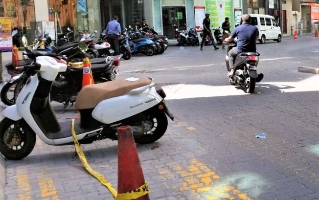 މާލެއާއި ހުޅުމާލޭގައި ޕާކްކުރުން މަނާ މަގުތަކުގައި ޕާކްކުރާނަމަ ފިޔަވަޅު އަޅަނީ