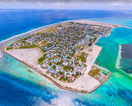 ފޮއްޓެއް އަރުވައިގެން ދިޔަ ސައިކަލެއް ކޮންޓްރޯލް ނުވެ މޫދަށް ވެއްޓިއްޖެ