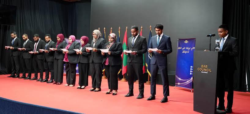 9 ބޭފުޅަކު ޤާނޫނީ ވަކީލުކަމުގެ ހުވާކުރައްވައިފި