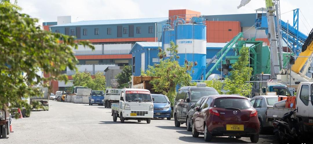 ގަވާއިދާ ހިލާފަށް ޕާކްކޮށްފައި ހުރި އުޅަނދުތައް ނެގުމުގެ މަސައްކަތް ފަށަނީ