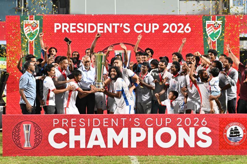 ޕްރެޒިޑެންޓްސް ކަޕްގެ ފައިނަލް މެޗު ބައްލަވާލައްވައި، މުބާރާތް ނިންމުމުގެ ރަސްމިއްޔާތު ރައީސް ޝަރަފުވެރިކޮށްދެއްވައިފި