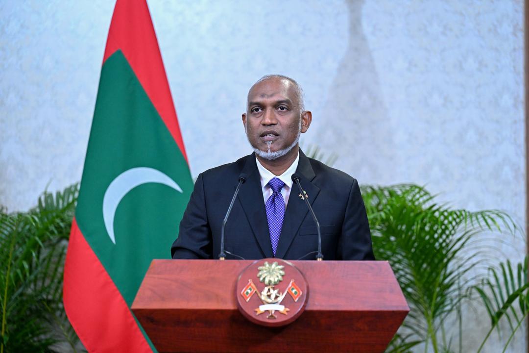 ކާޑެއްދޫ އެއަރޕޯޓް މަޝަްރޫޢުގެ ޢަމަލީ މަސައްކަތް މިއަހަރުގެ މެދުތެރޭގައި ފެށޭނެ: ރައީސް ޑރ. މުޢިއްޒު