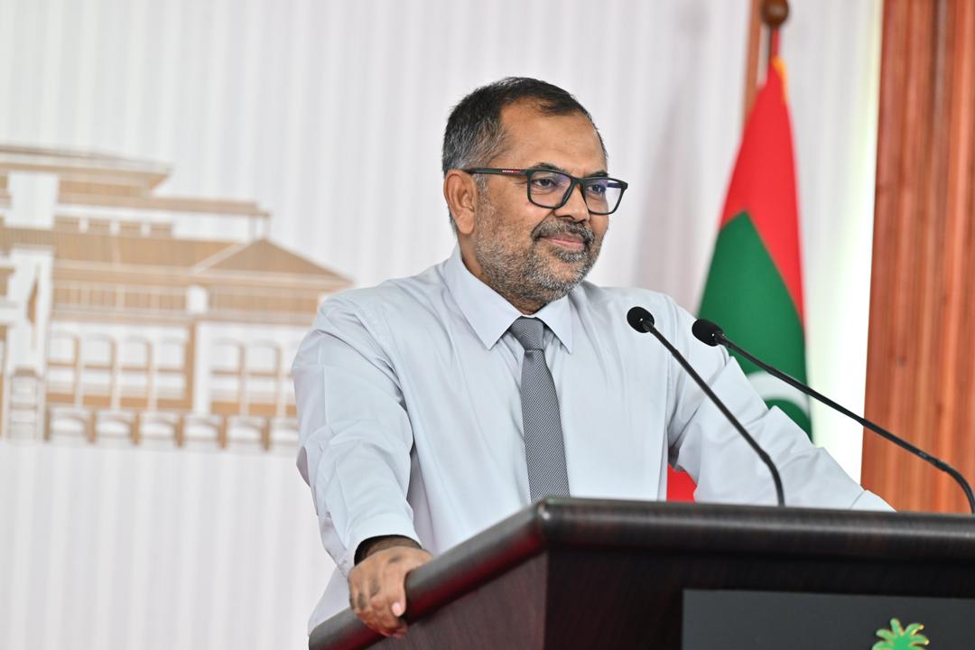 އަބޫދާބީ ފަންޑުން ރާއްޖެއަށް 100 މިލިއަން ޑޮލަރު އަނބުރާ ދެއްކުން ފަސްކޮށްދީފި