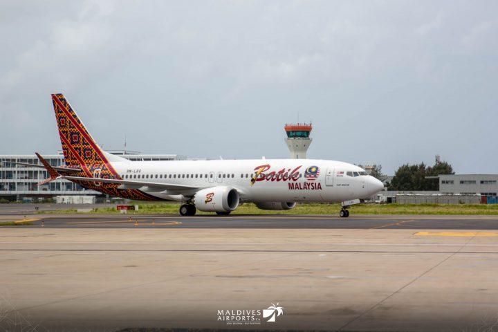 ފްލައިޓް ތެރޭގައި ހަަމަނުޖެހުން ހިންގި މީހަކު ހައްޔަރުކޮށްފި