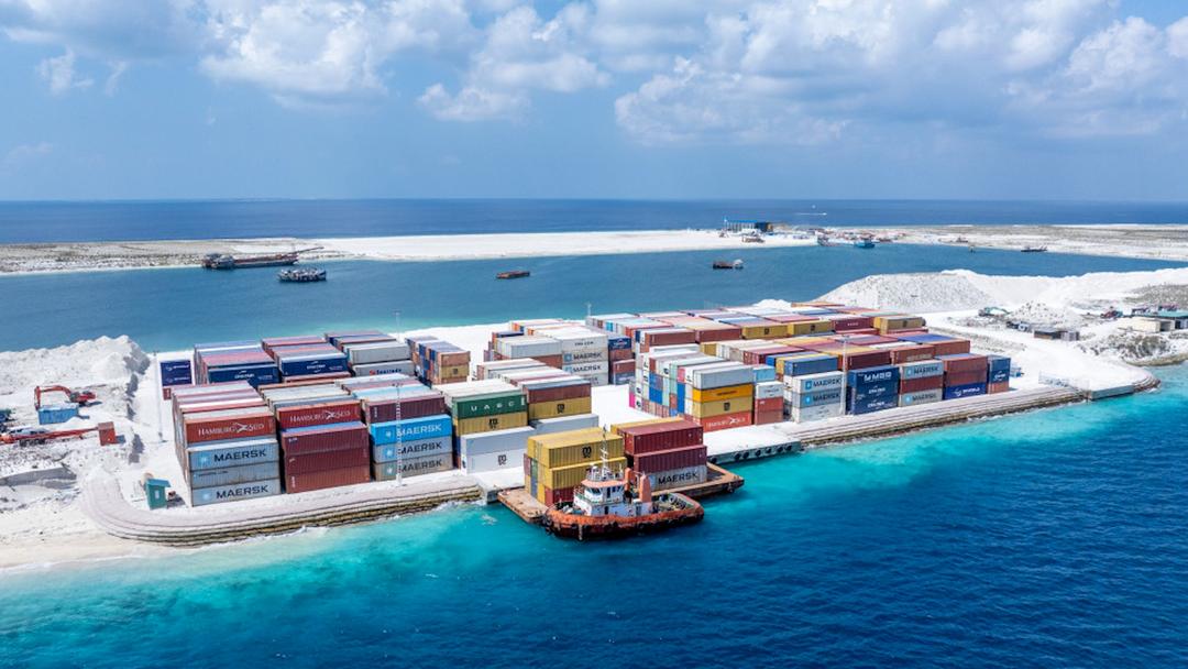 ތިލަފުށީގައި ހުސް ކޮންޓެއިނަރ ބަހައްޓާ ޖާގަ އިތުރުކޮށްފި