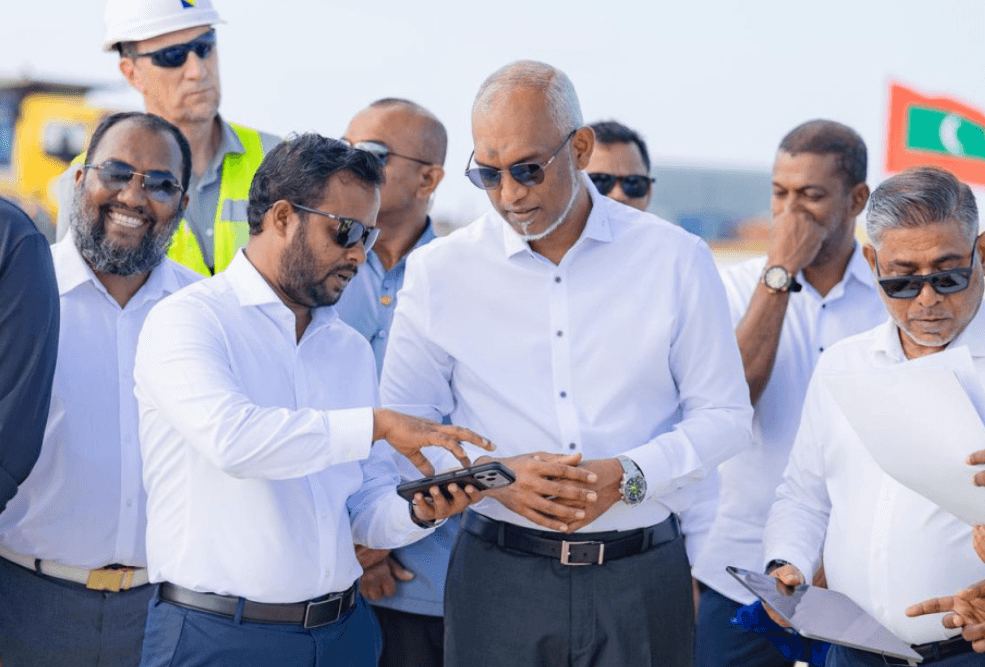 އަމާޒަކީ 3 ހަފުތާގެ ތެރޭގައި ގިރާވަރު ފަޅުން ގޯތި ހަވާލުކުރަން ފެށުން: ވަޒީރު ޑރ.މުއްޠަލިބް