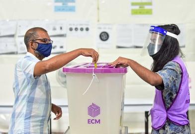 ރާއްޖޭގެ އެކިކަންކޮޅުތަކުގައި ވޯޓުލުން ފަށައިފި