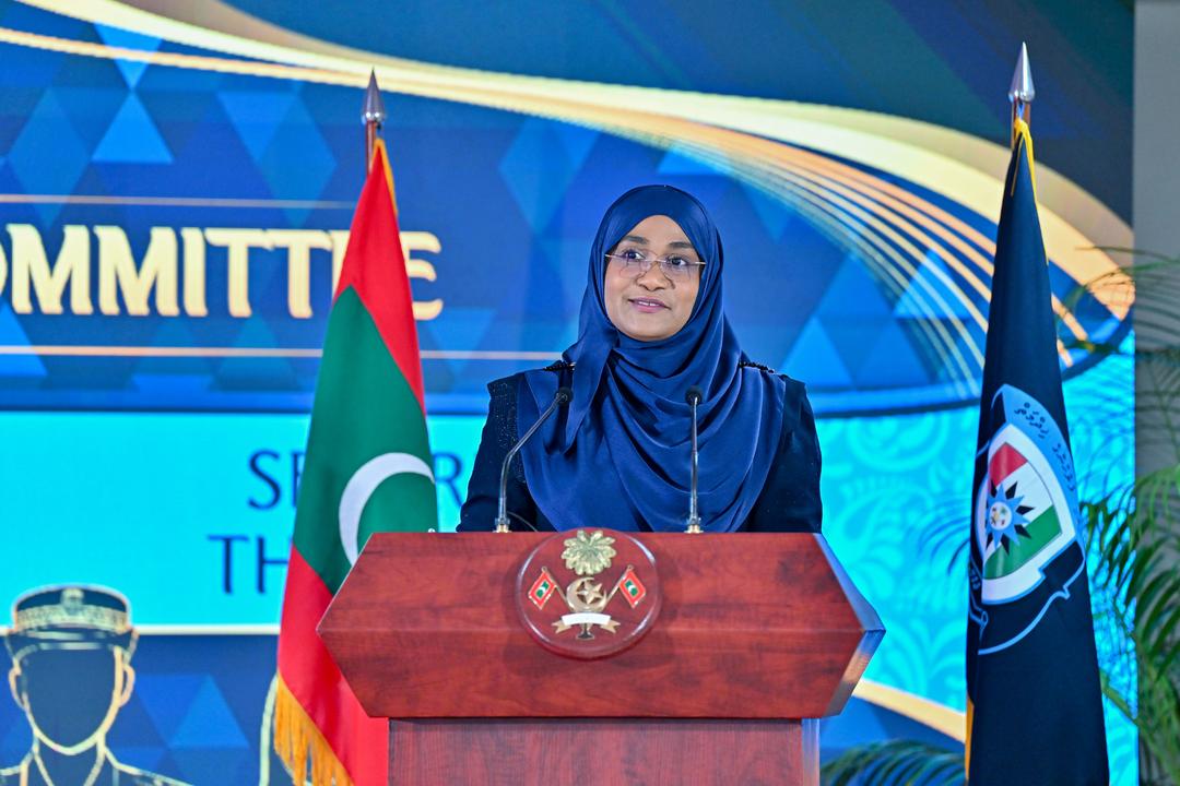 ފުލުހުންގެ ޚިދުމަތުގައި އަންހެނުން އިތުރުވުމަކީ އަމަން ބެލެހެއްޓުމުގެ މަސައްކަތަށް ލިބޭ ވަރަށް ބޮޑު ކުރިއެރުމެއް: ފަސްޓް ލޭޑީ