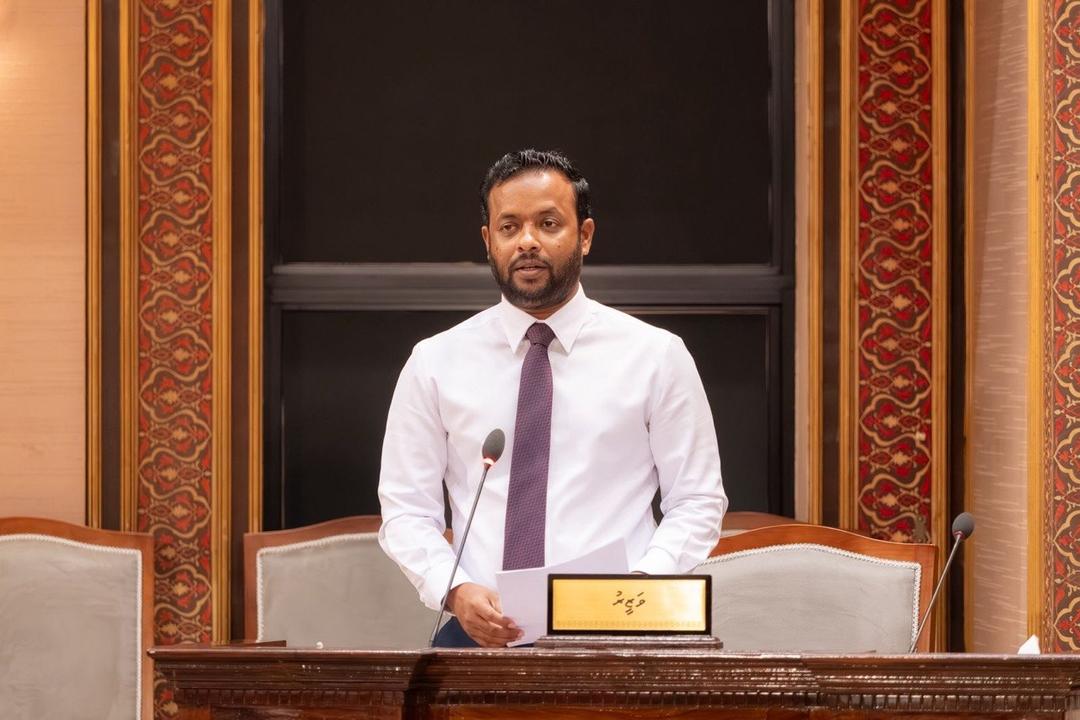 ރަސްމާލެއަކީ މާލެ ސަރަހައްދުގެ ކުރިމަގަށް ހިންގަން މަޖުބޫރު މަޝްރޫއެއް: ވަޒީރު މުއްޠަލިބް