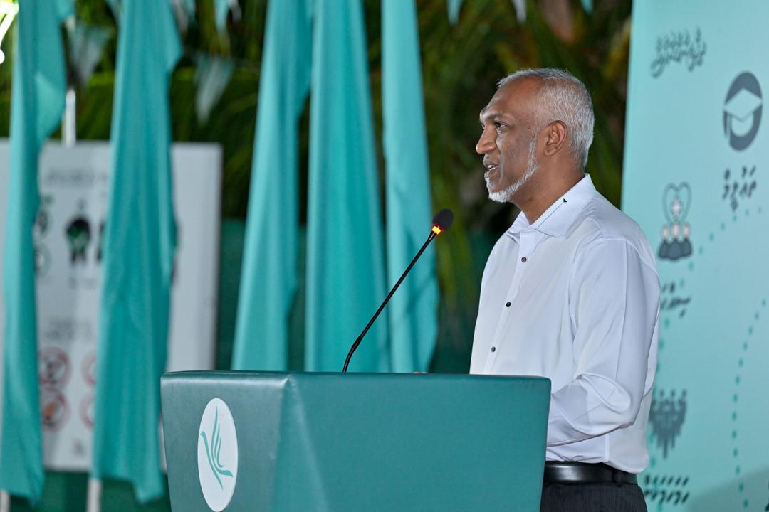 ސަރުކާރުން ދާނީ ވައުދު ފުއްދަމުން، ކައުންސިލުތަކުން ހުރަސް އަޅާނަމަ އެކަން ހާމަކުރާނަން: ރައީސް