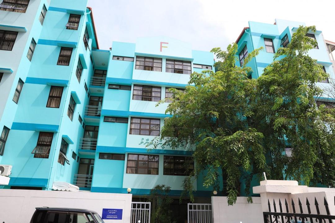 އެމްއެންޔޫ ދަނާލުގައި ދަރިވަރަކު ނިޔާވި މައްސަލައެއް ތަހުގީގު ކުރަނީ