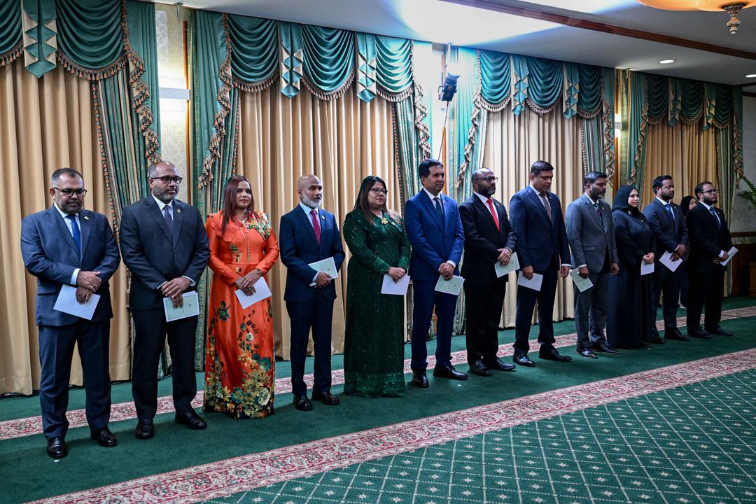 ‏ބައެއް ވުޒާރާތައް އެއްކޮށްލައްވައި ވަޒީރުންގެ ޢަދަދު 15އަށް މަދުކުރައްވައިފި