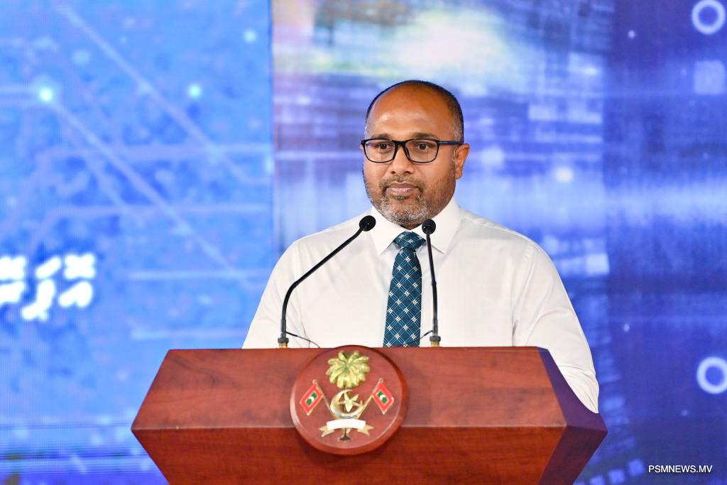 ރައީސަށް ކުރި ތުހުމަތު ތަހުގީގު ކުރުމަކީ ޤާނޫނީ ގޮތުން ކުރަންޖެހޭ ކަމެއް: ވަޒީރު އިޙްސާން