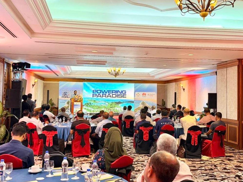  މޯލްޑިވްސް ރިނިއުވަބަލް އެނާޖީ ފޯރަމް 2026 ހުޅުލޭ އައިލެންޑް ހޮޓަލުގައި ފަށައިފި
