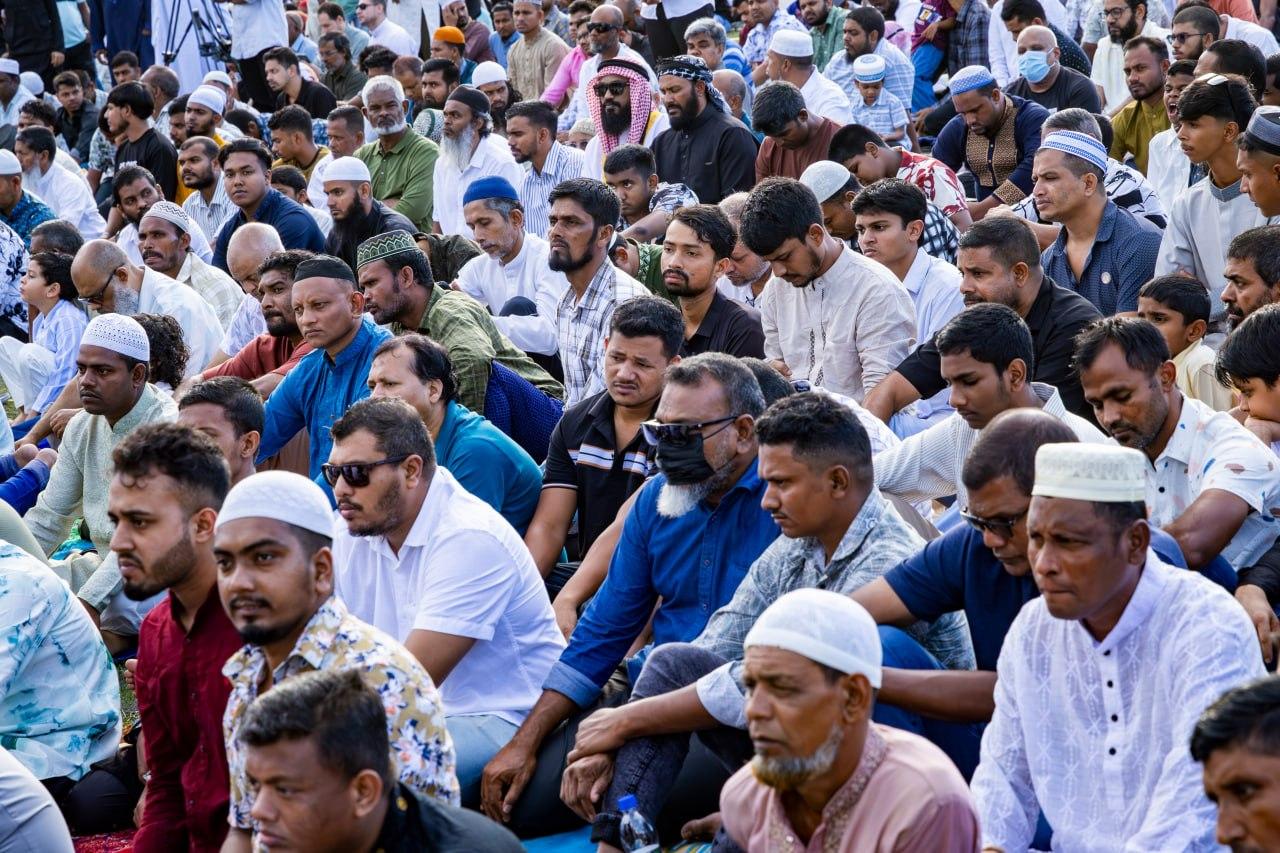 ޢީދުގެ އުފާ ފާޅުކުރާއިރު، އިސްލާމީ ޝަރުޢީ މިންގަނޑަށް ނުފެތޭ އެންމެހައި ކަންކަމުން ދުރުހެލިވާންޖެހޭ: ޢީދު ޚުޠުބާ