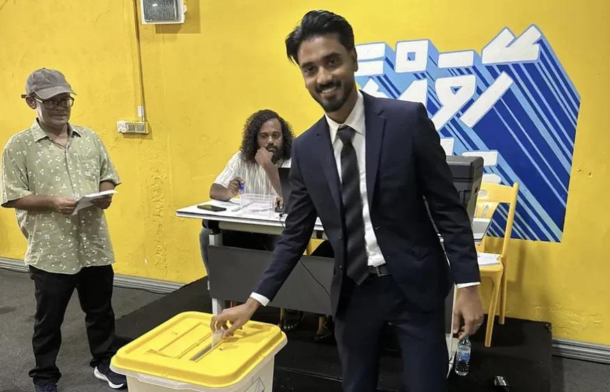 މާލޭ ކައުންސިލުގެ ޑެޕިއުޓީ މޭޔަރުކަން މީކާއީލަށް