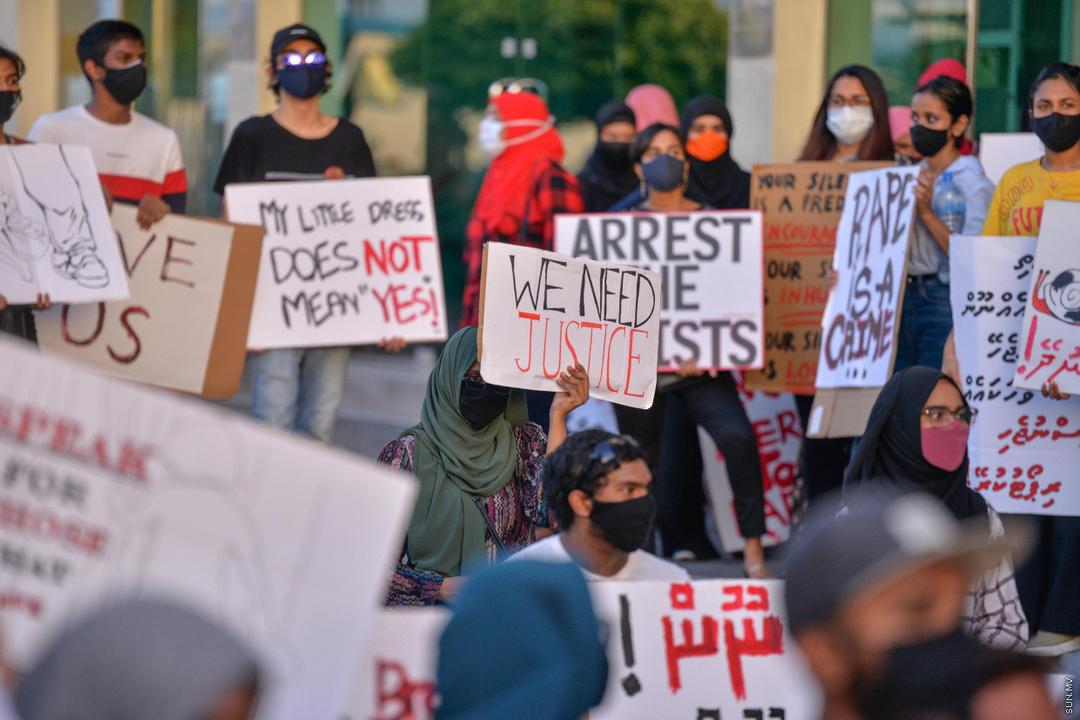 ކުޑަކުއްޖަކަށް ޖިންސީ ގޯނާ ކުރި ކަމުގެ ތުހުމަތުގައި މީހަކު ހައްޔަރުކޮށްފި