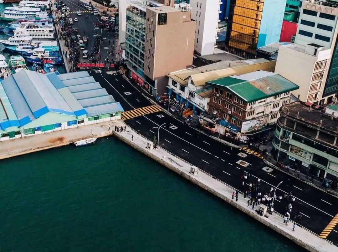 ތާރު އެޅުމަށް ބޮޑުތަކުރުފާނު މަގު އުތުރު ފަރާތް ބަންދު