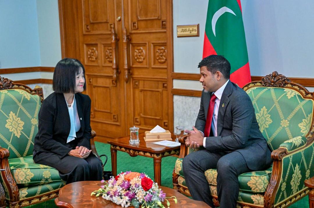 ރާއްޖެއިން ޖަޕާނާއެކު އިތުރަށް ގުޅުން ބަދަހިކުރަން މަޝްވަރާކުރައްވައިފި