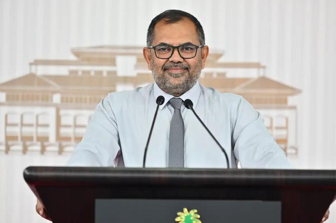 މާލީ ވަޒީރު ޒަމީރު އިސްތިއުފާ ދެއްވައިފި