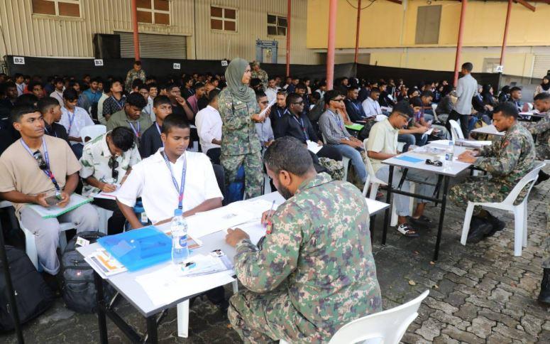 ވަޠަނީ ޚިދުމަތުގެ ޙަރަކާތަކީ، ޒުވާނުން ބިނާކުރުމާ ގުޅޭ އެންމެ މުހިންމު އެއް ސިޔާސަތު: ރައީސް