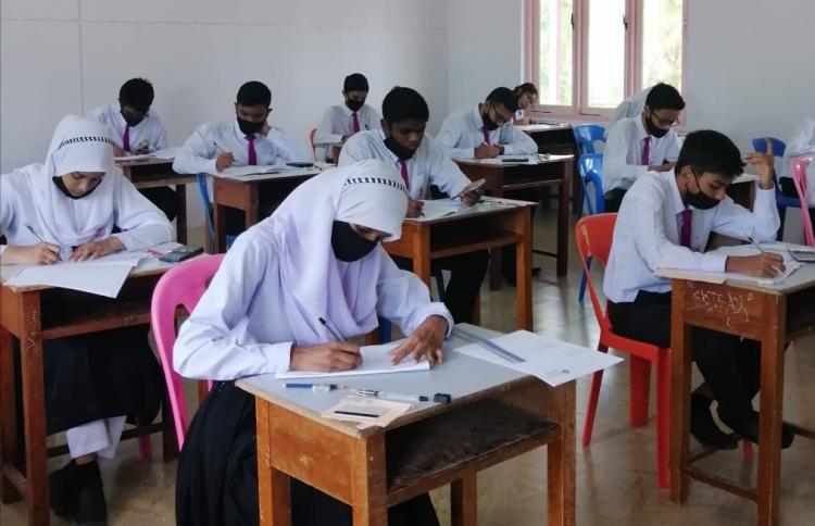 އޭލެވެލް އިމްތިޙާނަށް އަމިއްލަ ގޮތުން ފޯމު ހުށަހެޅުމަށް ހުޅުވާލައިފި