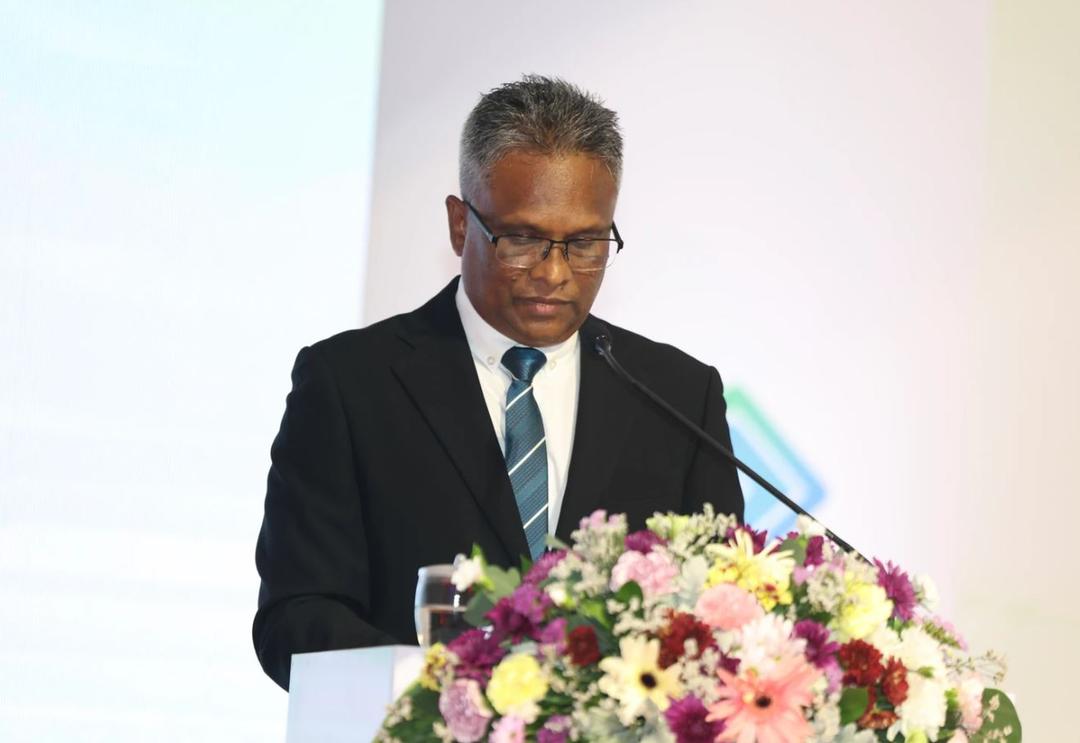 ކައުންސިލްތަކުގެ ބާރުވެރިކަން އިތުރުކުރުމަށް އަދިވެސް ގޮންޖެހުންތައް އެބަހުރި: މޭޔަރު އާޒިމް