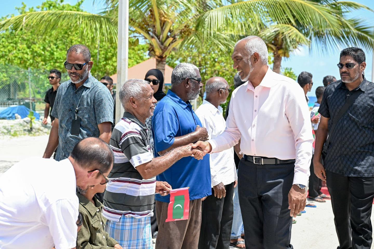 އިންސާނީ ކަރާމާތް ނަގަހައްޓައި ދުވަސްވަމުންދާ އާބާދީއެއް، ޒުވާނުންގެ ޞިއްޙަތަށް ވުނަކުރުން ލާޒިމު