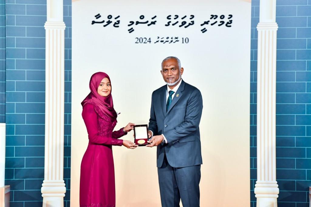 ދިވެހި ދައުލަތަށް ޚިދުމަތް ކުރުމުގެ އިނާމު 66 ބޭފުޅަކަށް