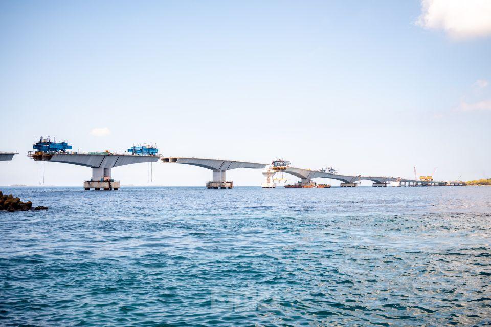 ތިލަމާލެ ބްރިޖު މަޝްރޫއުގެ %75 މަސައްކަތް ނިމިއްޖެ