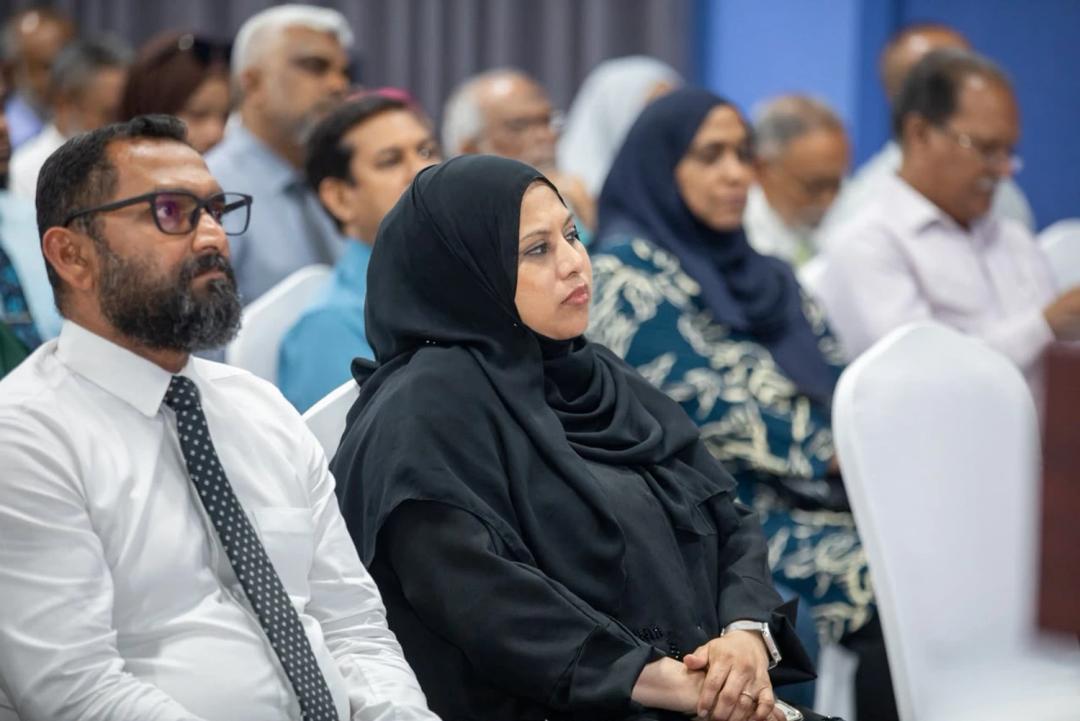 ރާއްޖޭގެ މިނިވަންކަމުގެ ތާރީޚާ ބެހޭގޮތުން ސިންތާއެއް