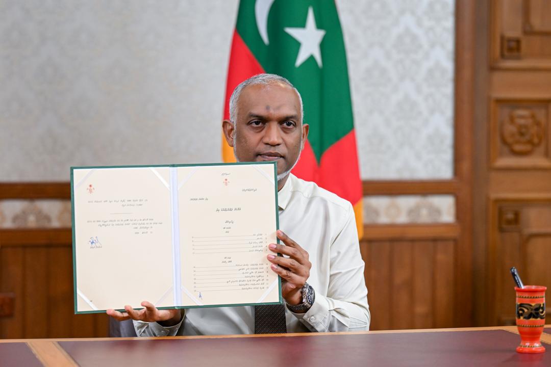 ރައީސުލްޖުމްހޫރިއްޔާ، އެއްގަމު ދަތުރުފަތުރުގެ ބިލު ތަޞްދީޤުކުރައްވައިފި