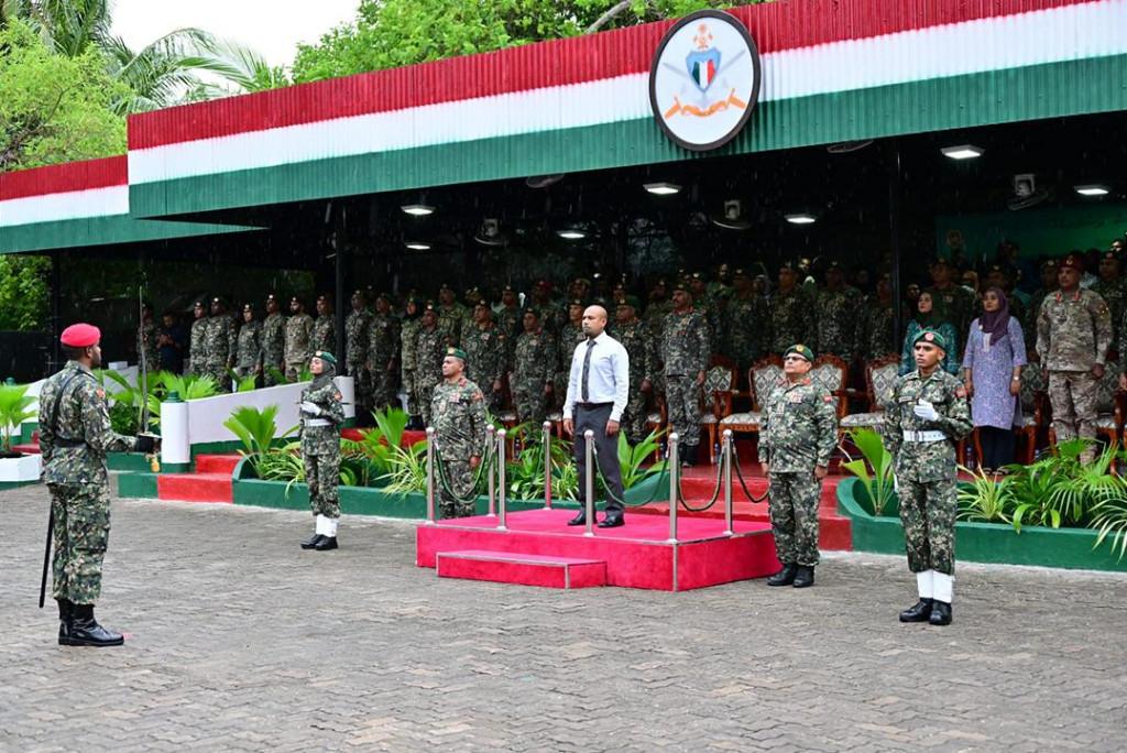 ސިފައިންގެ އަސާސީ ތަމްރީނު ކޯހުން 116 ދަރިވަރުން ދަސްވެނިވެއްޖެ