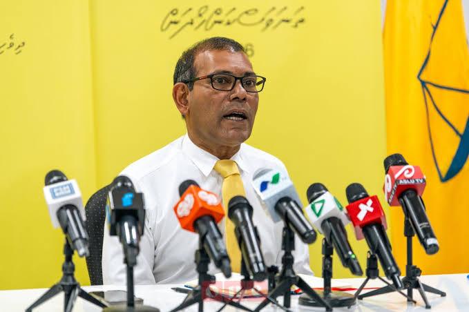 ޑޮލަރުގެ އަގު އުފުލެނީ ބާޒާރުގައި ޑޮލަރު ނެތުމުން : ކުރީގެ ރައީސް ނަޝީދު