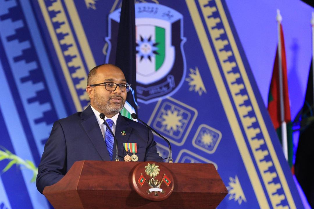 ރައްޔިތުން އެދޭ ފަދަ ޚިދުމަތް ދެވޭ މުއައްސަސާއަކަށް ދިވެހި ފުލުހުންގެ ޚިދުމަތް ބަދަލުވެގެންދާނެ: ވަޒީރު އިހުސާން