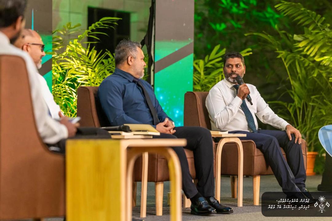 ރަށްރަށުގައި ކުޅިވަރު ފެސިލިޓީތައް ދެމެހެއްޓެނިވި ގޮތެއްގައި މަރާމާތުކޮށް ބެލެހެއްޓޭނެ އިންތިޒާމުތައް އެފްއާރުސީތަކާއެކު ހަމަޖެހޭނެ: ވަޒީރު ރާފިއު
