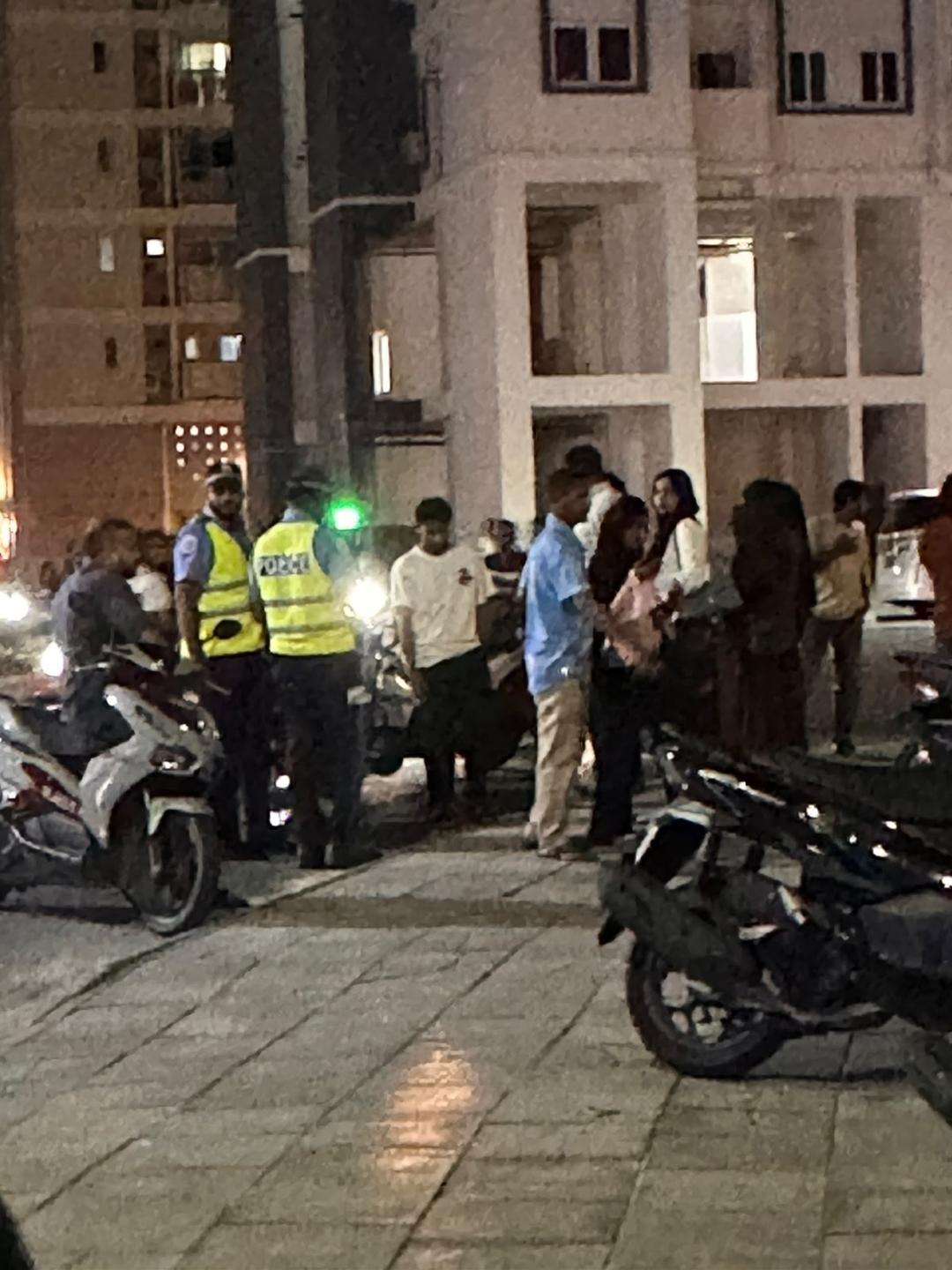 ދެ ސައިކަލު ޖެހި ރޭގަ ވެސް އެކްސިޑެންޓެއް ހިގައިފި