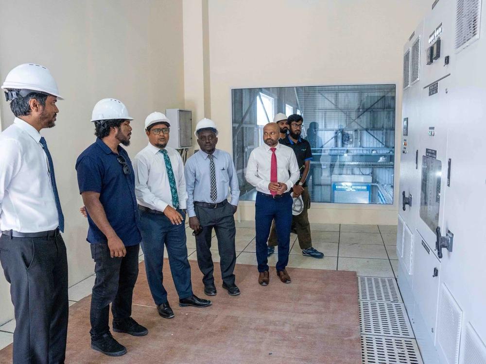 ހުޅުމާލޭގައި އަލަށް ޤާއިމުކުރި 5،000 ޓަނުގެ އާރުއޯ ފެސިލިޓީގެ މަސައްކަތްތައް އެންވަޔަރަންމަންޓް މިނިސްޓްރީގެ އިސް ވެރިން ބައްލަވާލައްވައިފި
