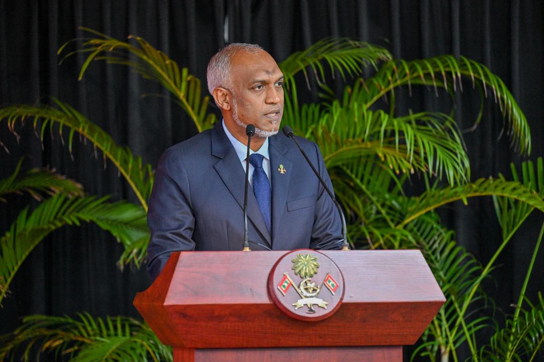 އިސްލާމީ ޝަޚްޞިއްޔަތު ދަމަހައްޓުމަށް ޒުވާން ޚަޠީބުން ޢަމަލީ ގޮތުން ނަމޫނާ ދެއްކުމަށް ރައީސް އިލްތިމާސް ކުރައްވައިފި