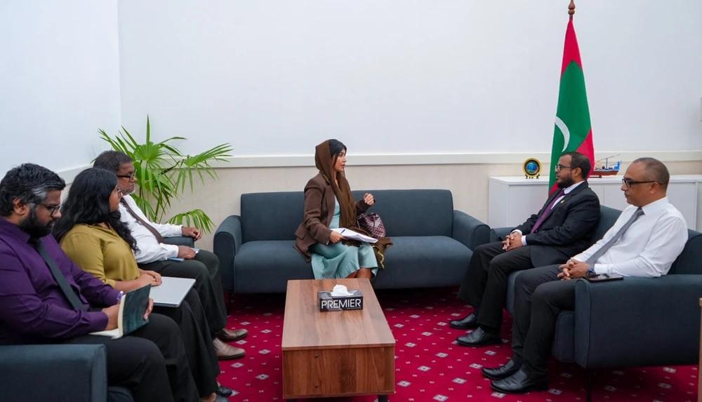 ހަކަތައާއި ފެނާއި ކުނި މެނޭޖުކުރުމުގެ ދާއިރާއިން ޔޫއޭއީއާއެކު ގުޅުން ބަދަހިކުރުމާ ގުޅޭގޮތުން މަޝްވަރާކޮށްފި