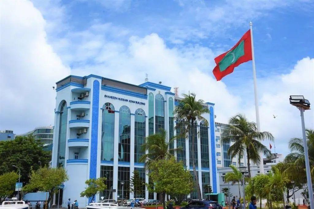 ވޯލްޑް ކަޕާއި ދިމާކޮށް ސްކޭމް އިތުރުވާތީ ސަމާލުވުމަށް އިލްތިމާސްކޮށްފި